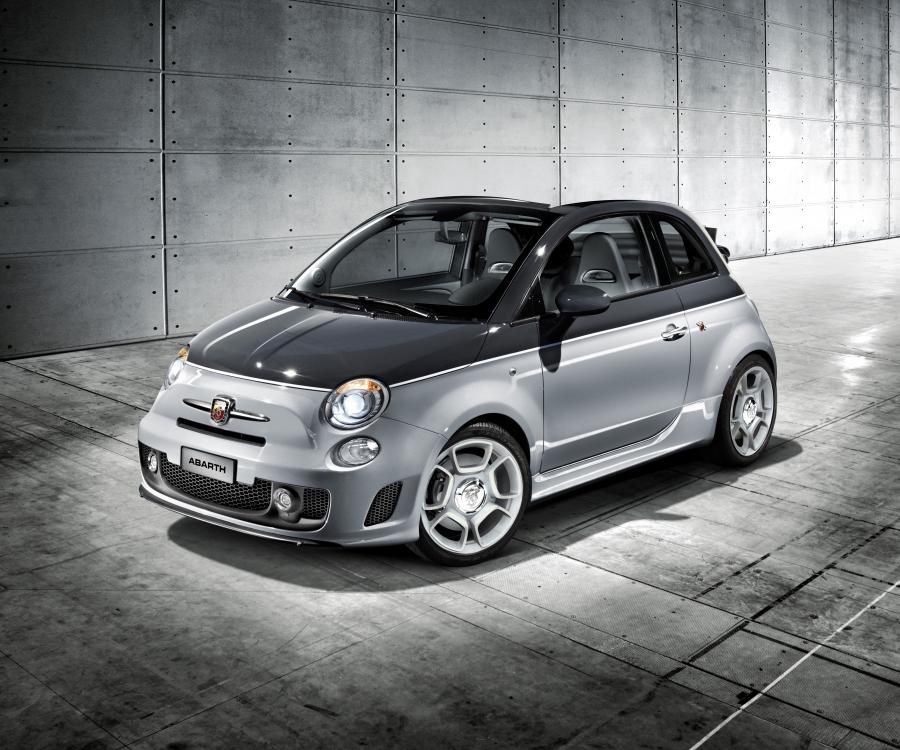  Abarth 500C 2010 года  (фото 46 из 48)